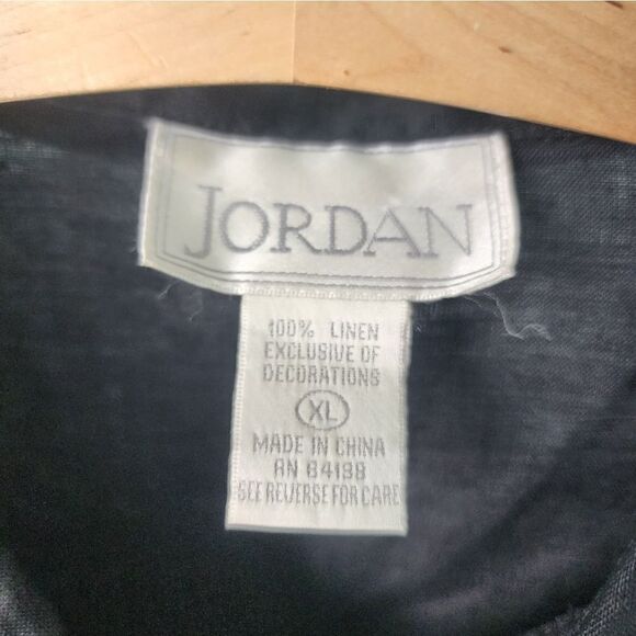 Jordan 100% linen embellish button front blouse - Picture 3 of 9